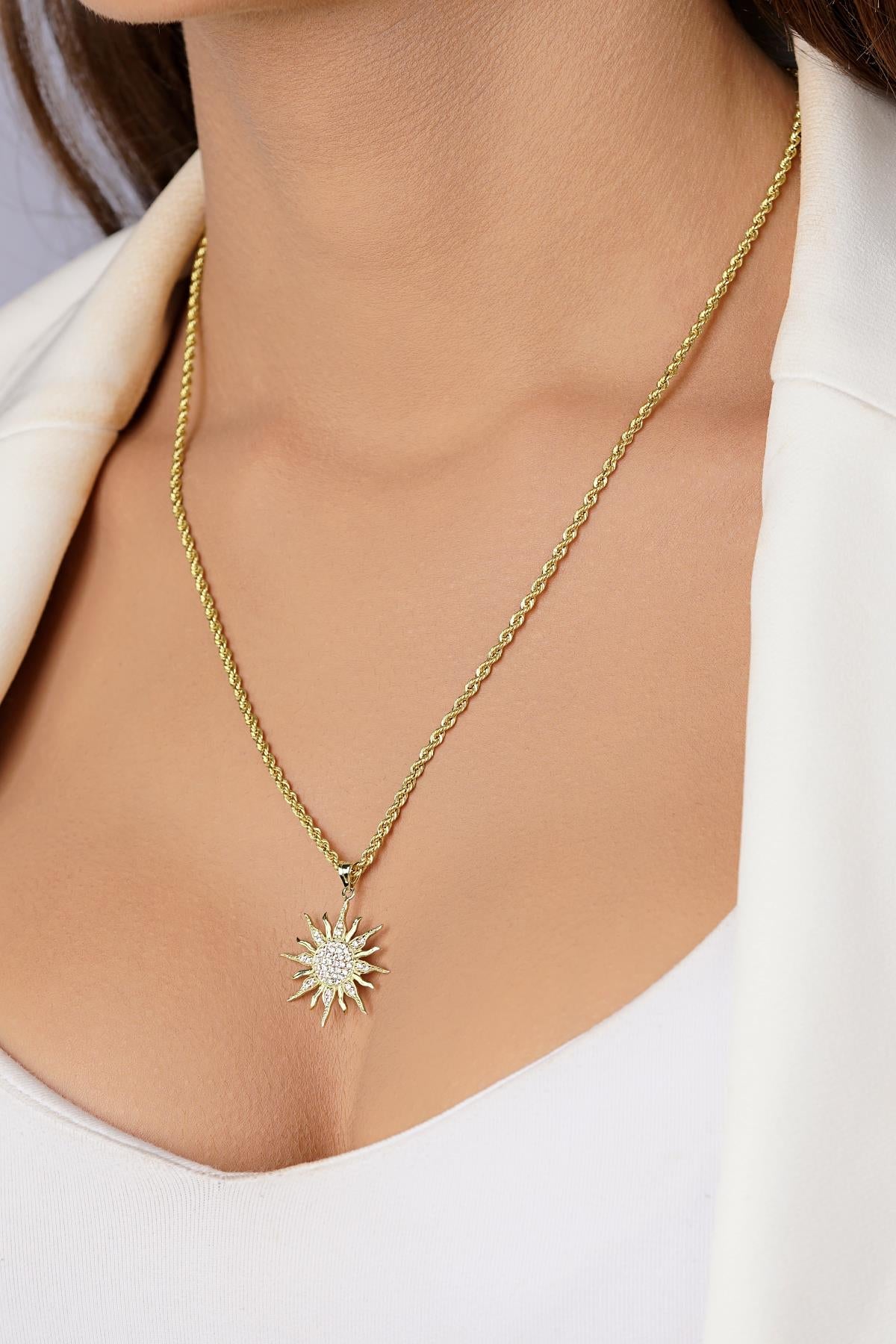 14ct Gold Sunburst Pendant on Rope Chain