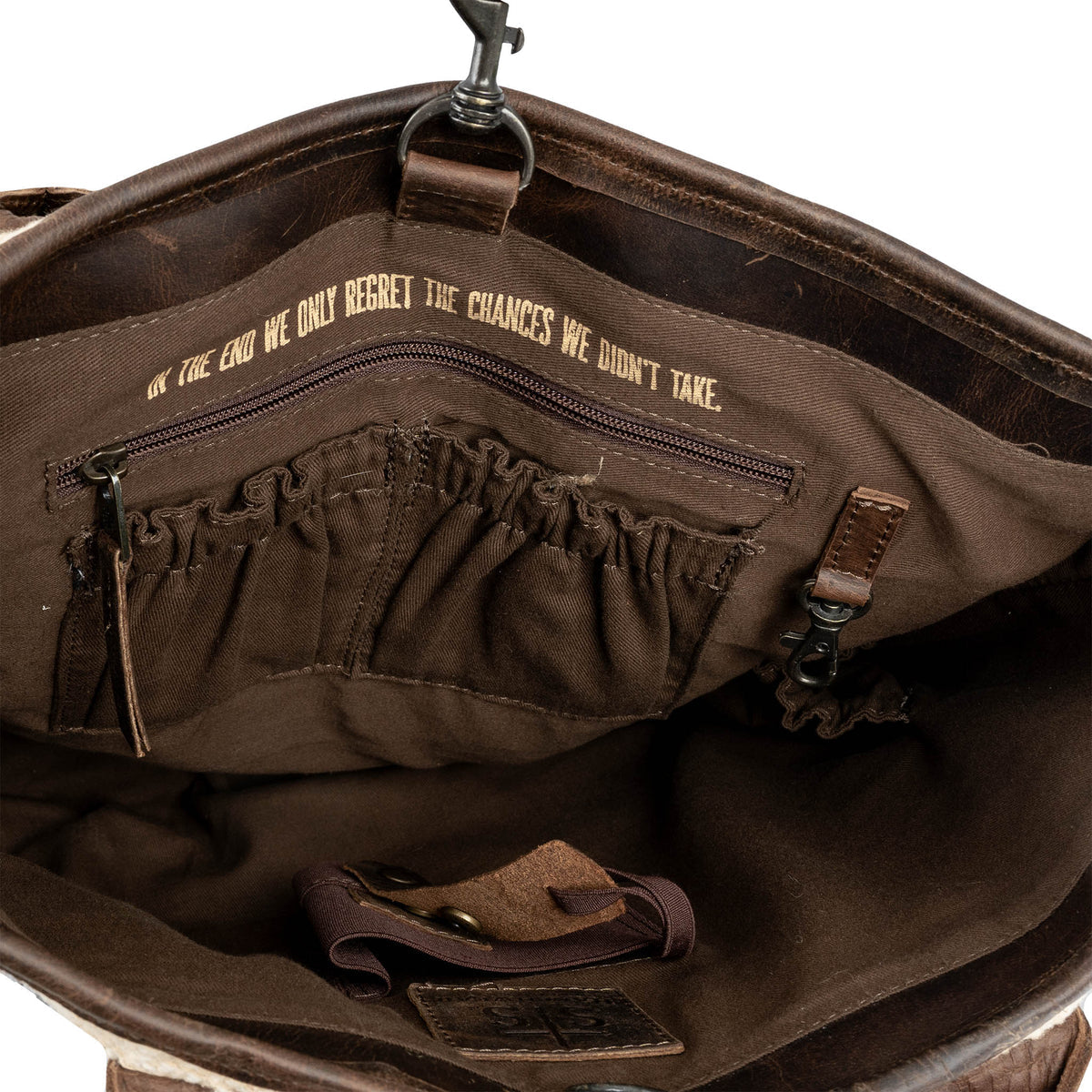 The Guadalupe Serape Palomino Tote by STS Ranchwear
Features
STS Ranchwear