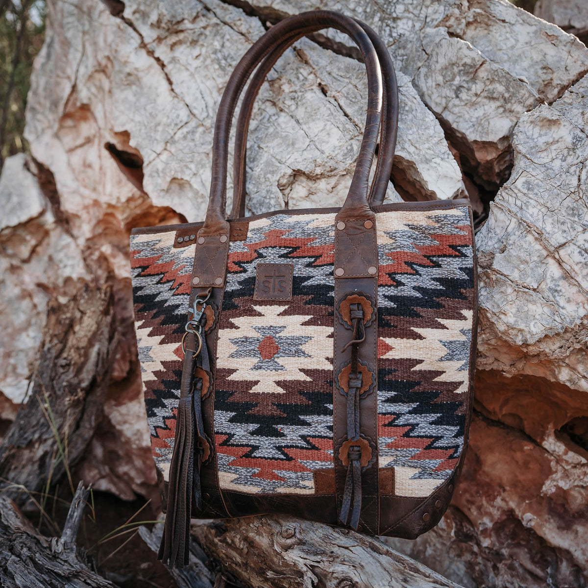 The Guadalupe Serape Palomino Tote by STS Ranchwear

Features
STS Ranchwear