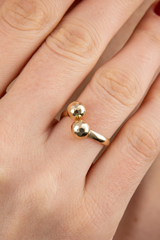 14ct Gold Two Faceted Ball Ring