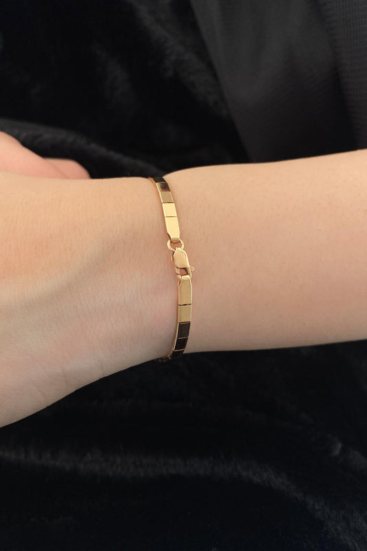 14ct Gold Wide Stone Bracelet with White Enamel