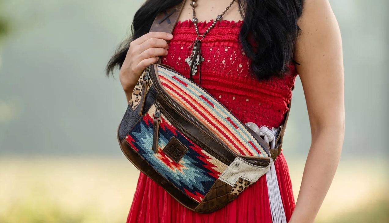 Chaynee Valley Mountain Sachi Sling