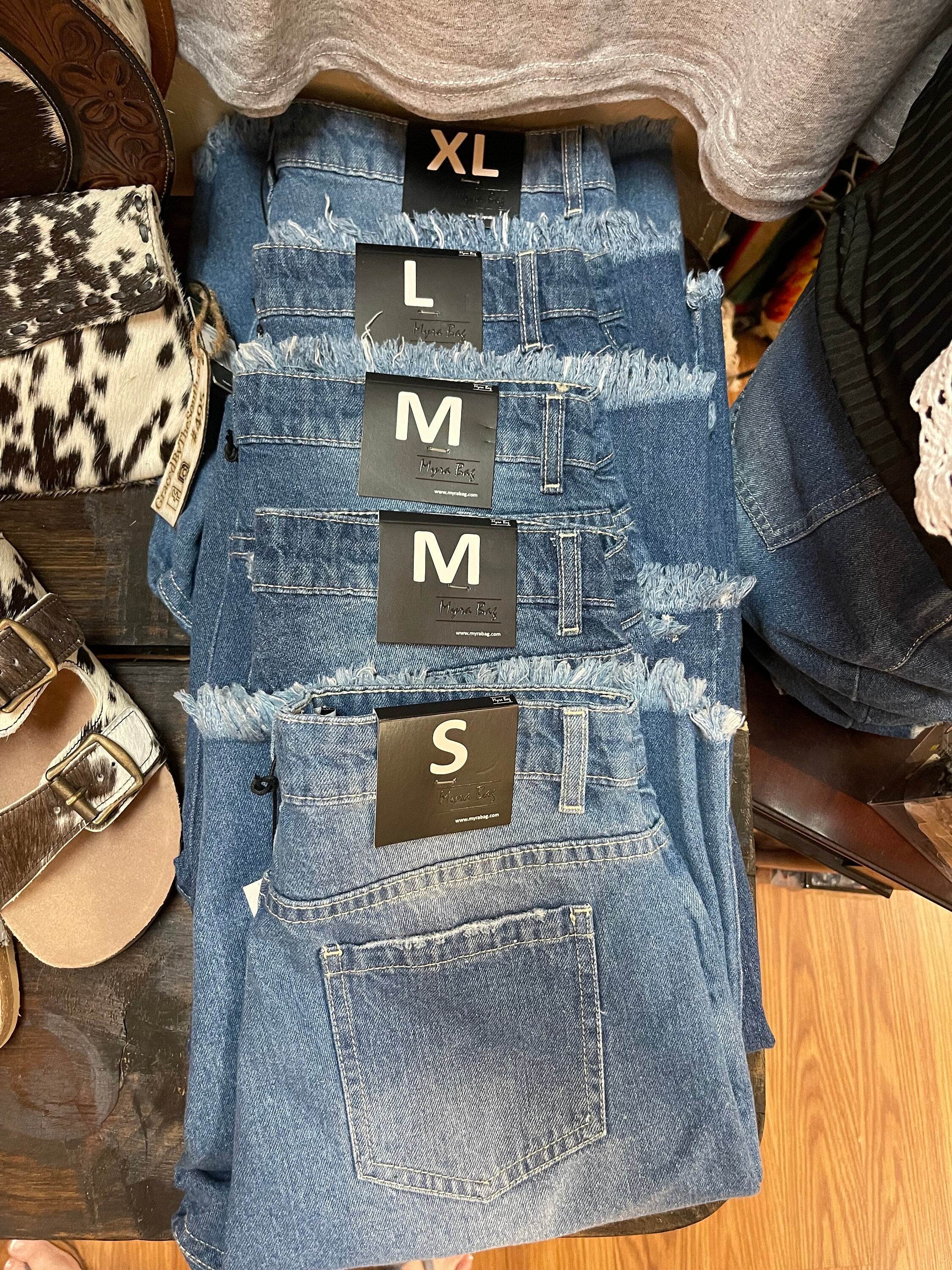 Cordial Shorts by Myra - Graced By The South