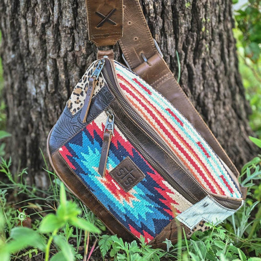 Chaynee Valley Mountain Sachi Sling
