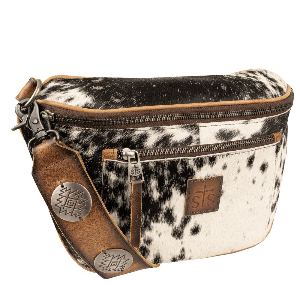 VAQUERO CONCHO SACHI SLING COWHIDE