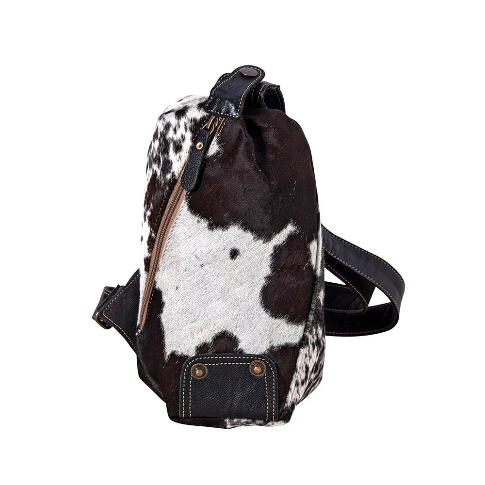 Robnette Ranch Fanny Pack Bag in dark and white by Myra bag